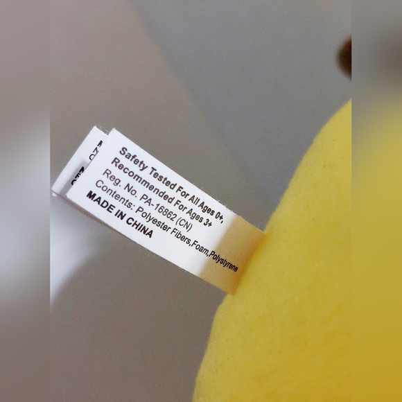 2020 19" Toy Factory Pikachu Plush Pokemon Nintendo Stuffed Animal Yellow - Picture 7 of 7